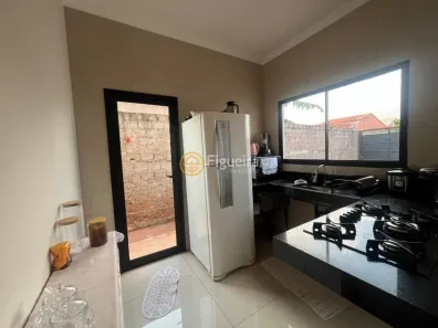 Casa com 2 Quartos para alugar, 62m² no Jardim Nova Barretos, Barretos