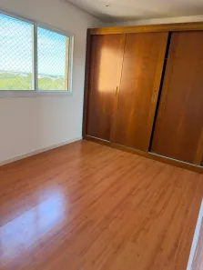 Apartamento com 3 Quartos para alugar, 95m² no Santa Luzia, Serra