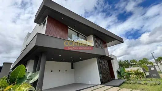 Casa com 5 Quartos à venda, 314m² no Centro, Feira de Santana