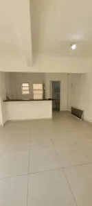 Kitnet para alugar, 30m² no Canto do Forte, Praia Grande