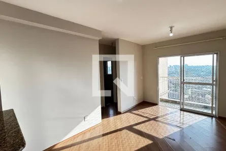 Apartamento com 3 Quartos à venda, 60m² no Vila Scarpelli, Santo André