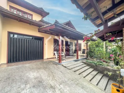 Casa com 3 Quartos à venda, 167m² no Dom Bosco, Itajaí