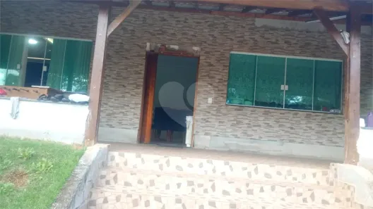 Casa de Condomínio com 3 Quartos para alugar, 200m² no Caraguatá, Mairiporã
