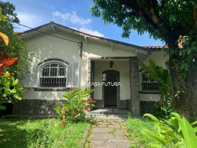 Casa com 7 Quartos à venda, 340m² no Vila Santa Cecília, Volta Redonda