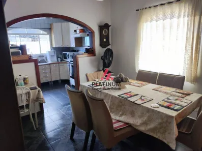 Casa com 2 Quartos à venda, 90m² no Parque São Cristóvão, Taubaté