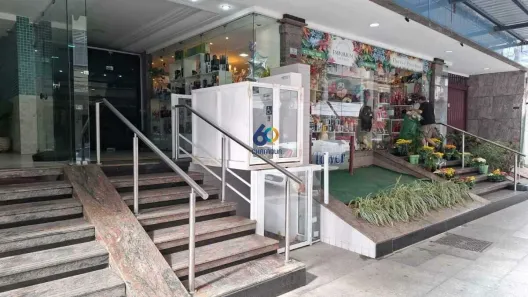 Ponto Comercial à venda, 50m² no Centro, Guarapari