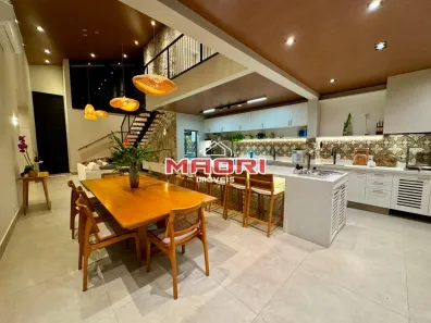 Casa de Condomínio com 3 Quartos à venda, 260m² no Roncáglia, Valinhos