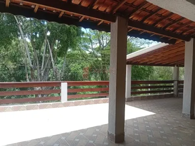 Sobrado com 3 Quartos para alugar, 246m² no Jardim São Vicente, Jundiaí