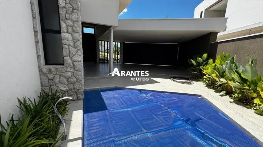 Casa de Condomínio com 3 Quartos à venda, 229m² no Laranjeiras, Uberlândia