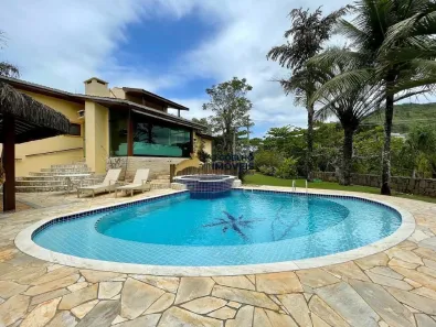 Casa com 4 Quartos à venda, 300m² no Toninhas, Ubatuba