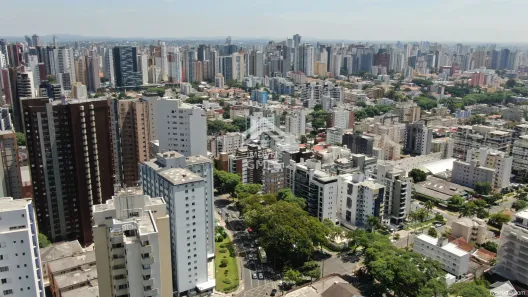 Apartamento com 3 Quartos à venda, 145m² no Água Verde, Curitiba