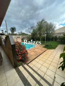 Casa com 3 Quartos à venda, 314m² no Vigilato Pereira, Uberlândia