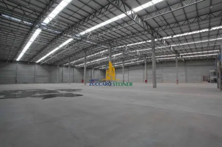 Galpão/Depósito/Armazém para alugar, 2600m² no Laranja Azeda, Arujá