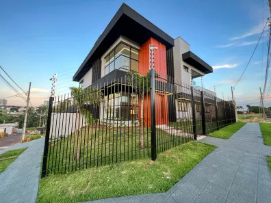 Sobrado à venda, 420m² no Jardim das Nações, Maringá