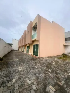 Casa de Condomínio com 4 Quartos à venda, 108m² no Ipitanga, Lauro de Freitas
