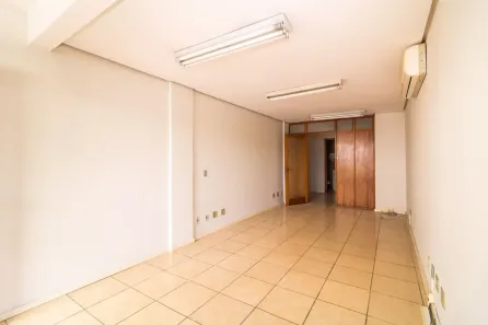 Sala Comercial à venda, 86m² no Menino Deus, Porto Alegre