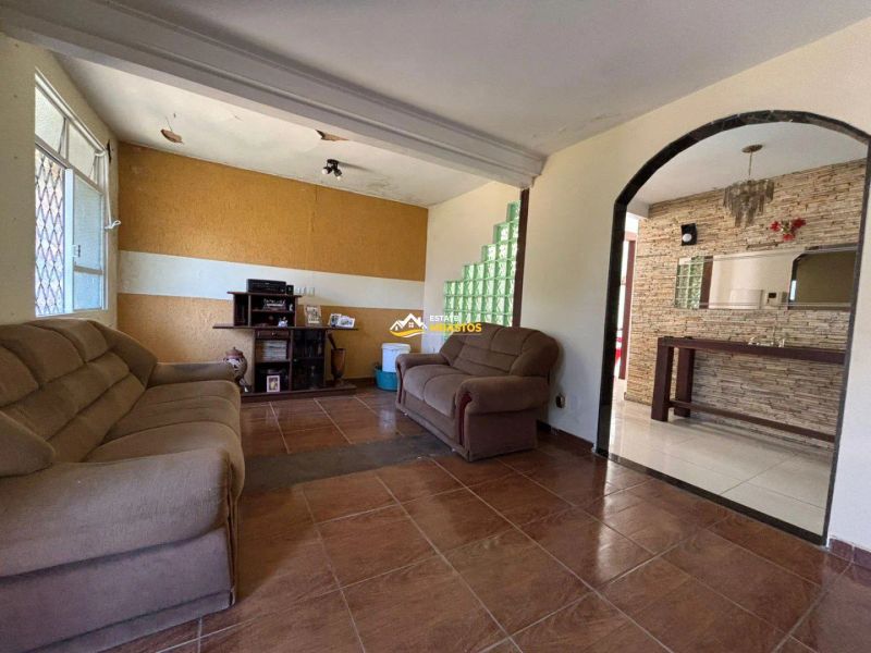 Casa com 3 quartos — Alípio de Melo, Belo Horizonte