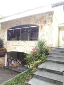 Casa com 4 Quartos à venda, 440m² no Jardim Leonor, São Paulo