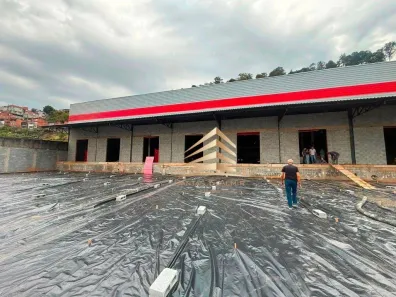 Galpão/Depósito/Armazém para alugar, 1000m² no Vila São Rafael, Guarulhos