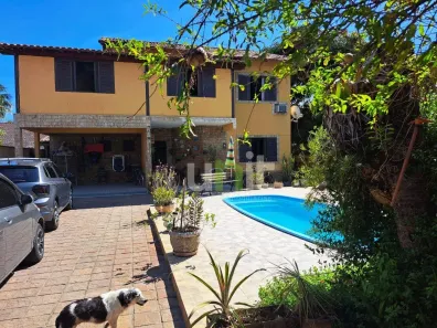 Casa com 3 Quartos à venda, 233m² no Itaipu, Niterói