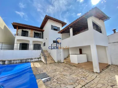 Sobrado com 4 Quartos à venda, 391m² no Parque São Quirino, Campinas