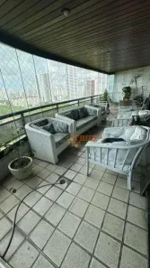 Apartamento com 4 Quartos à venda, 210m² no Jaqueira, Recife