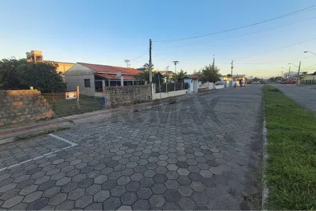 Lote/Terreno à venda, 300m² no Jardim Ultramar, Balneário Gaivota
