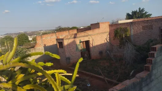 Lote/Terreno à venda, 90m² no Água Branca, Piracicaba