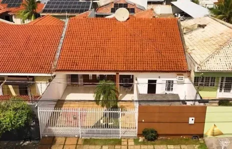 Casa com 4 Quartos à venda, 251m² no Jardim Itália, Cuiabá