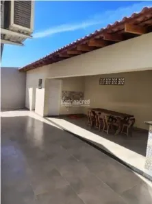 Casa com 3 Quartos à venda, 220m² no Alpes, Londrina