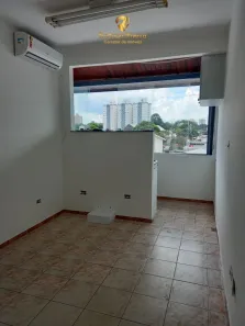 Sala Comercial à venda, 28m² no Vila Guaianazes, São José dos Campos