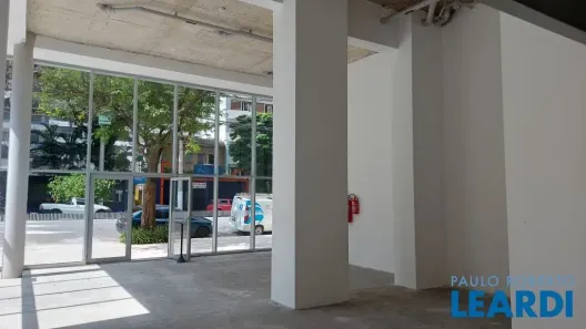 Ponto Comercial à venda, 160m² no Pinheiros, São Paulo