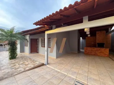 Casa com 3 Quartos à venda, 170m² no Dom Feliciano, Gravataí
