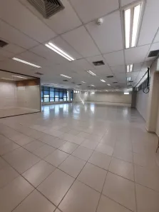 Sala Comercial para alugar, 342m² no Loteamento Industrial Machadinho, Americana