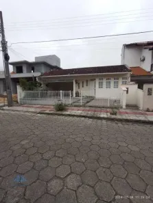Casa com 4 Quartos à venda, 140m² no Santa Mônica, Florianópolis