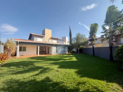 Casa de Condomínio com 3 Quartos à venda, 240m² no Jardim do Lago, Limeira
