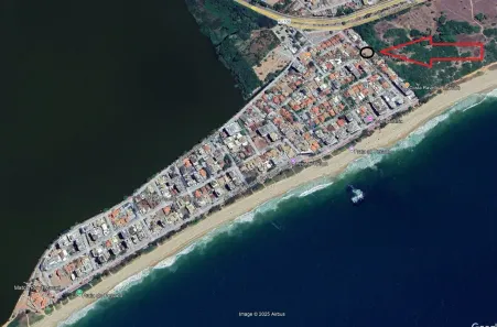 Lote/Terreno à venda, 450m² no Praia do Pecado, Macaé
