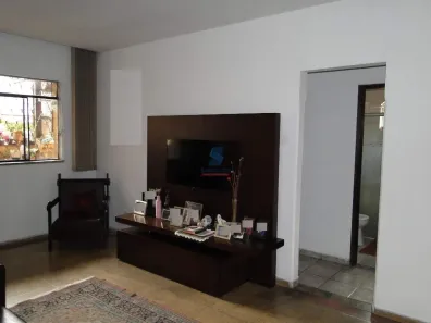 Casa com 3 Quartos à venda, 200m² no Riacho das Pedras, Contagem
