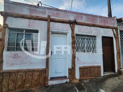 Casa com 2 Quartos à venda, 147m² no Vila Haro, Sorocaba