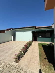 Casa de Condomínio com 3 Quartos à venda, 100m² no Itapema, Guararema