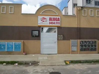 Casa com 2 Quartos para alugar, 42m² no Carlito Pamplona, Fortaleza