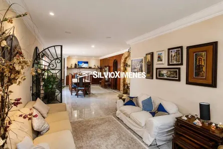 Casa com 3 Quartos à venda, 423m² no Serra, Belo Horizonte