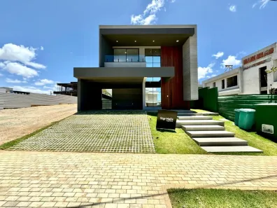 Casa de Condomínio com 4 Quartos à venda, 266m² no Cidade Alpha, Eusébio
