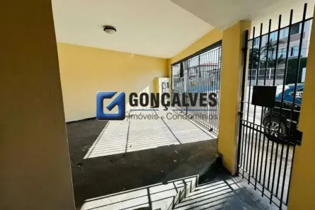 Sobrado com 2 Quartos para alugar, 210m² no Nova Petrópolis, São Bernardo do Campo