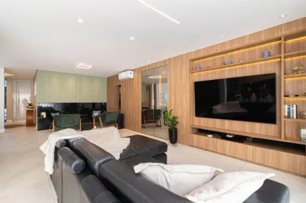 Casa de Condomínio com 4 Quartos para venda ou aluguel, 300m² no Alphaville, Santana de Parnaíba