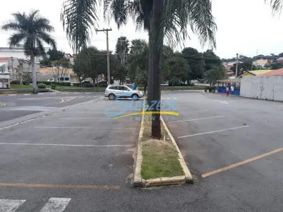 à venda, 850m² no Centro, Vinhedo