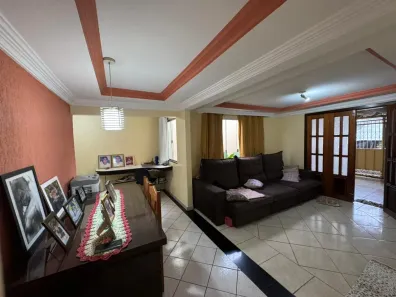 Casa com 3 Quartos à venda, 150m² no Parque Atheneu, Goiânia