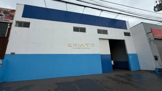 Galpão/Depósito/Armazém com 1 Quarto para venda ou aluguel, 350m² no Parque Calixtópolis, Anápolis