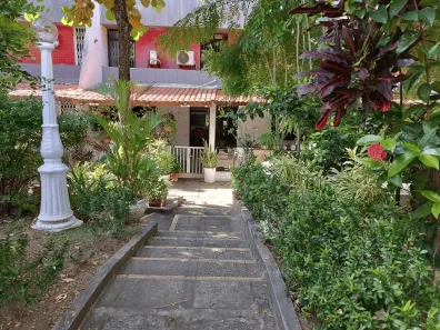 Casa de Condomínio com 3 Quartos à venda, 163m² no Piatã, Salvador