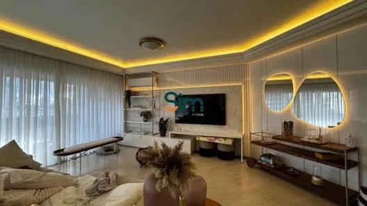 Apartamento com 4 Quartos para alugar, 236m² no Líder, Chapecó